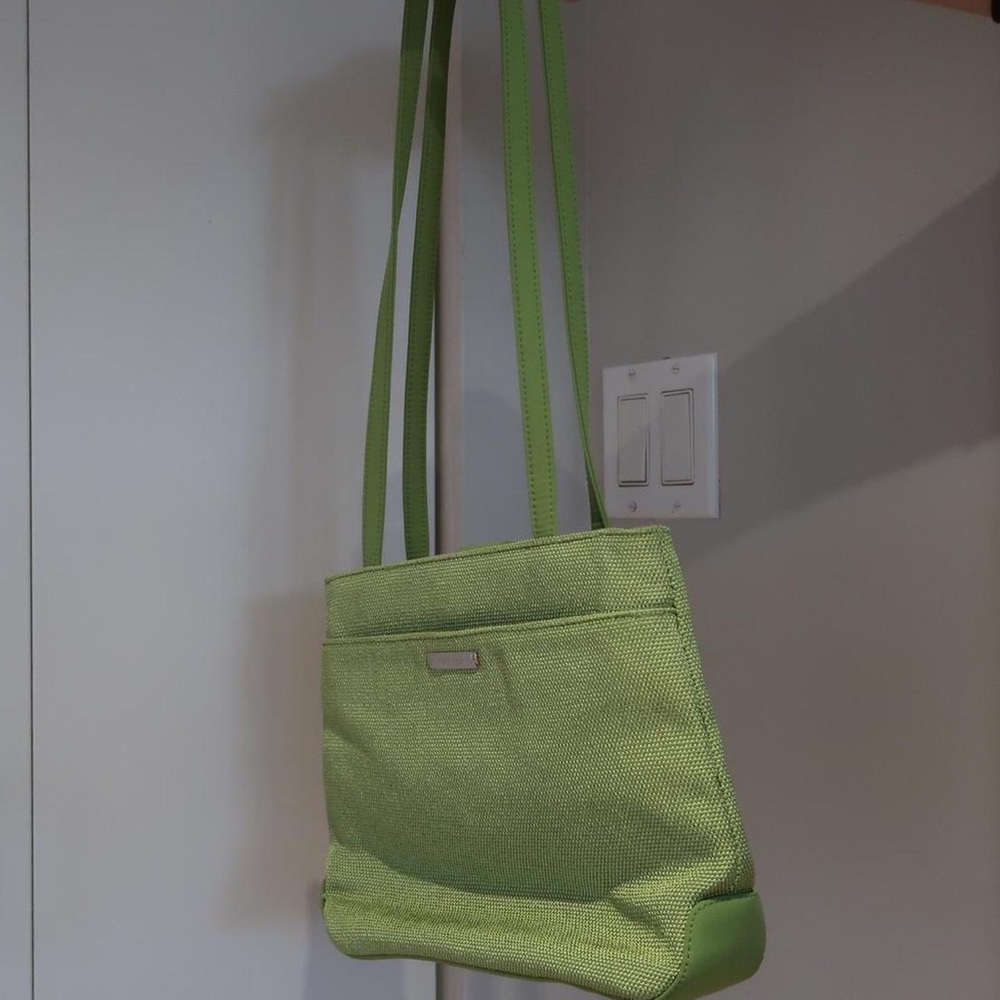 90s Nine West green shoulder bag